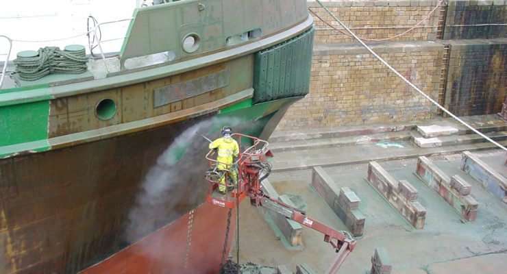 décapage carène bateau